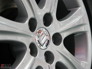 20103.0L Royal Saloon ^