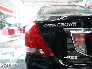 20103.0L Royal Saloon β