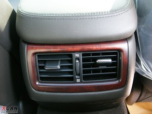 20103.0L Royal Saloon VIP g