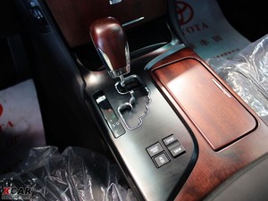 20104.3L Royal Saloon п؅^