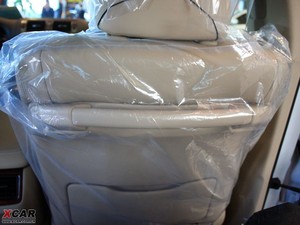 20103.0L Royal Saloon VIP g