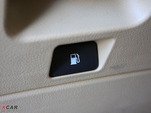 20103.0L Royal Saloon VIP g