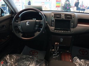 20104.3L Royal Saloon п؅^