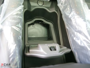 20103.0L Royal Saloon VIP g