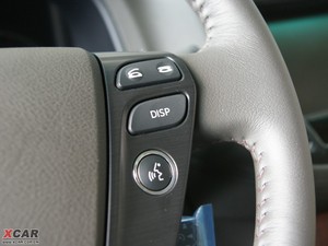 20103.0L Royal Saloon п؅^