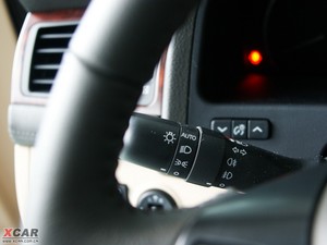 2010款3.0L Royal Saloon 中控区