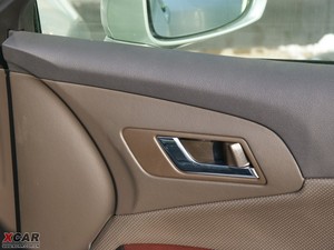 20103.0L Royal Saloon VIP g