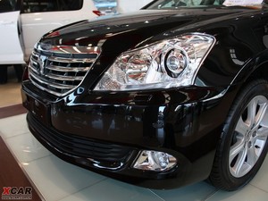 2010款4.3L Royal Saloon 细节外观