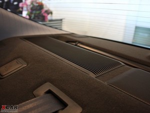 2010款4.3L Royal Saloon 空间座椅