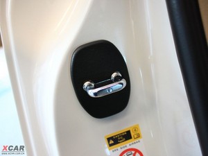 20103.0L Royal Saloon VIP g