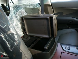 20103.0L Royal Saloon VIP g