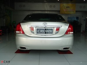 2010款2.5L Royal 真皮导航版 正后	
