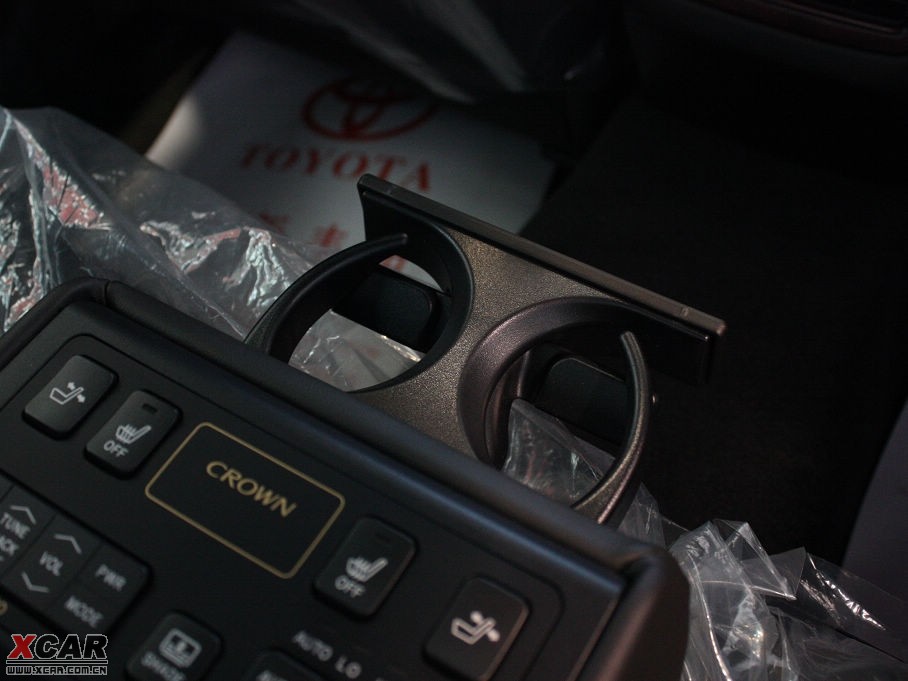 2010ʹ 4.3L Royal Saloon