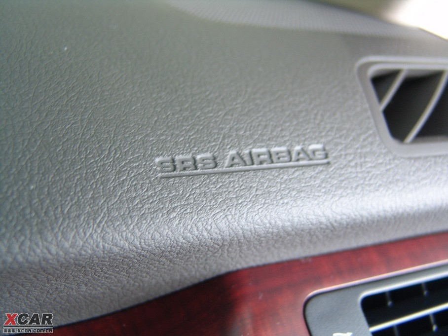 2010ʹ 2.5L Royal Ƥ