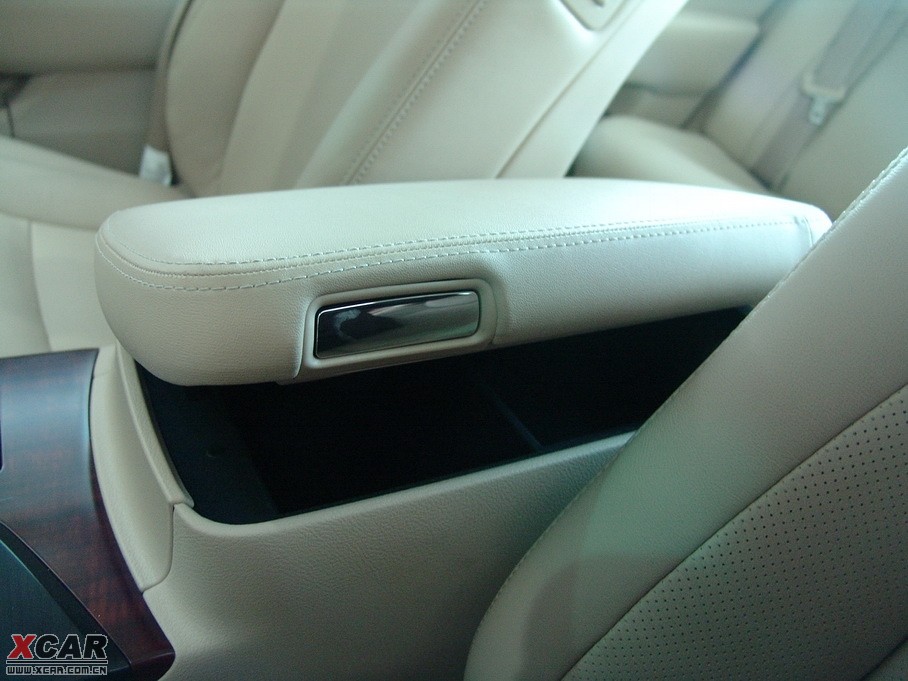 2010ʹ 2.5L Royal Ƥ