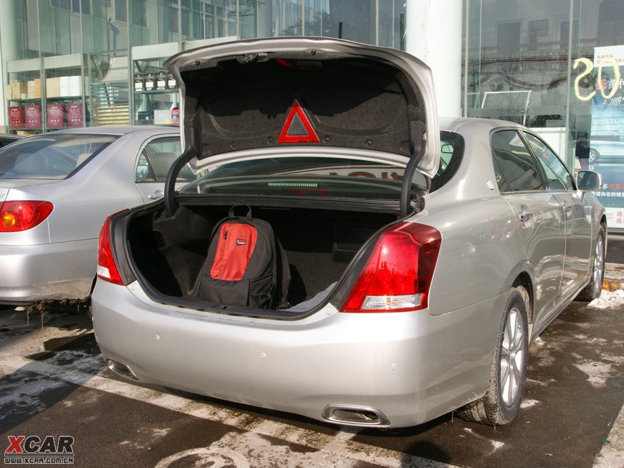 2010ʹ 3.0L Royal Saloon VIP