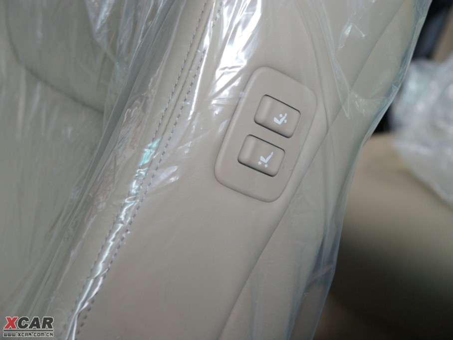 2010ʹ 3.0L Royal Saloon