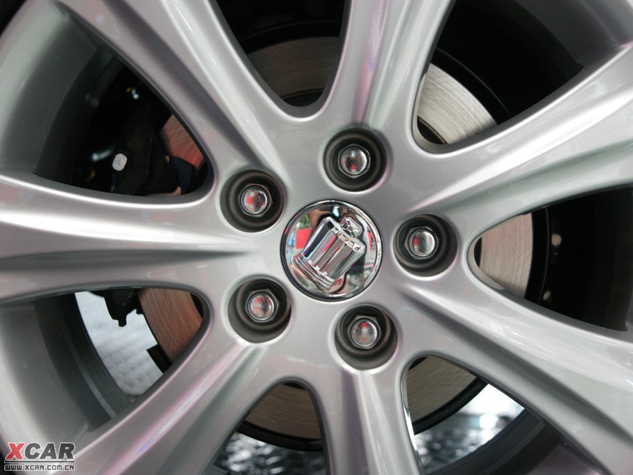 2010ʹ 3.0L Royal Saloon