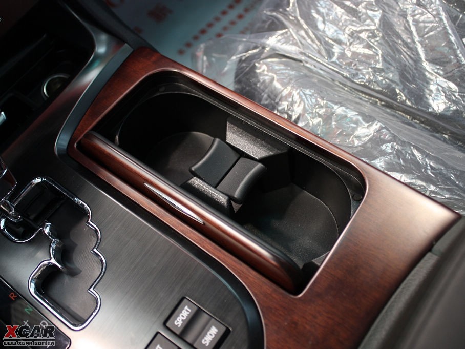 2010ʹ 4.3L Royal Saloon