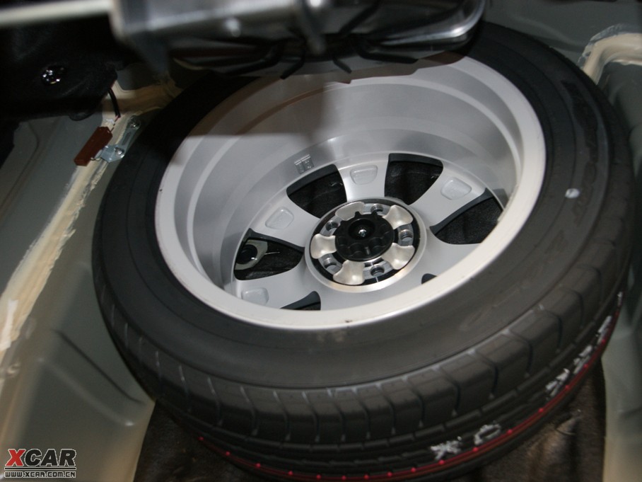 2010ʹ 3.0L Royal Saloon