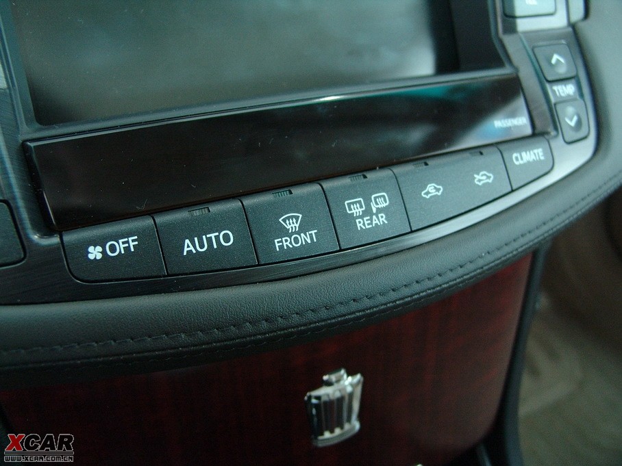 2010ʹ 2.5L Royal Ƥ