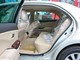 2010��ʹ�2.5L Royal ��Ƥ�촰����ſռ�