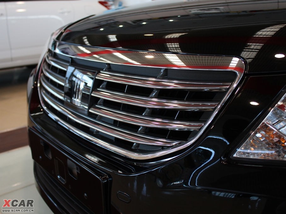 2010ʹ 4.3L Royal Saloon