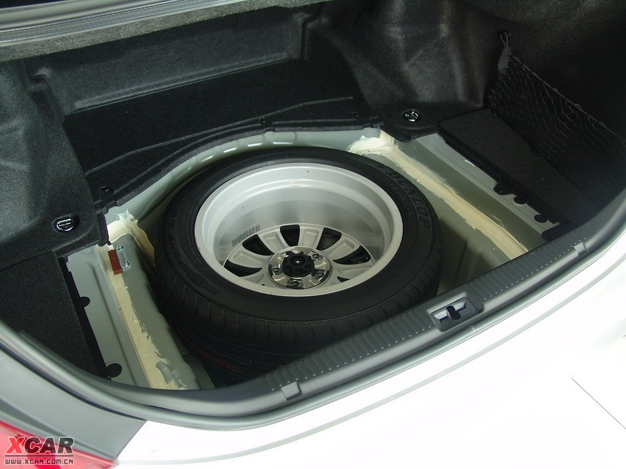 2010ʹ 2.5L Royal Ƥ