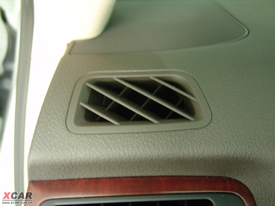 2010ʹ 2.5L Royal Ƥ