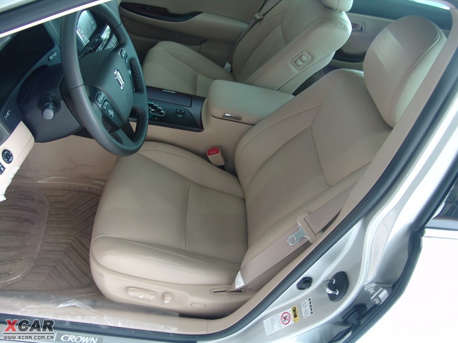 2010ʹ 2.5L Royal Ƥ