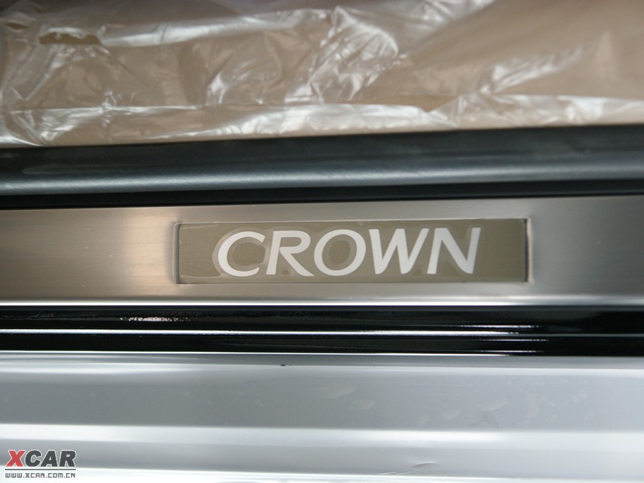 2010ʹ 3.0L Royal Saloon