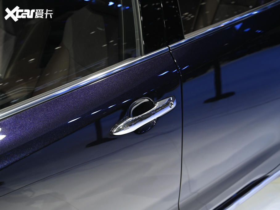 2021ު{ 2.0L CVTŞ