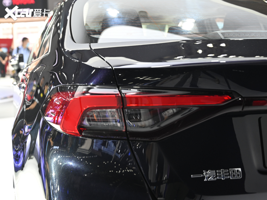 2021ު{ 2.0L CVTŞ