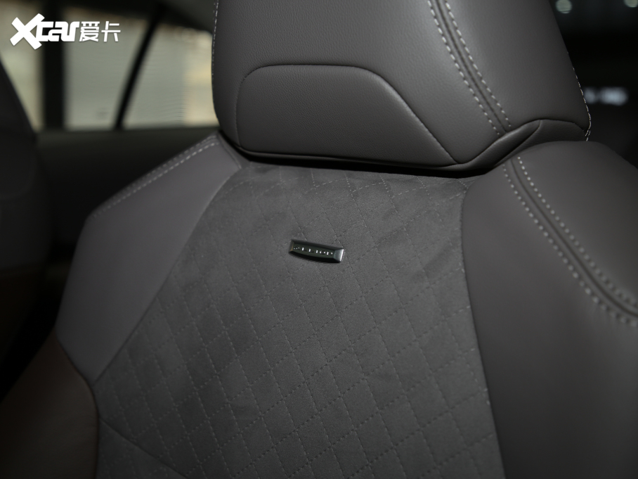 2021ު{ 2.0L CVTŞ