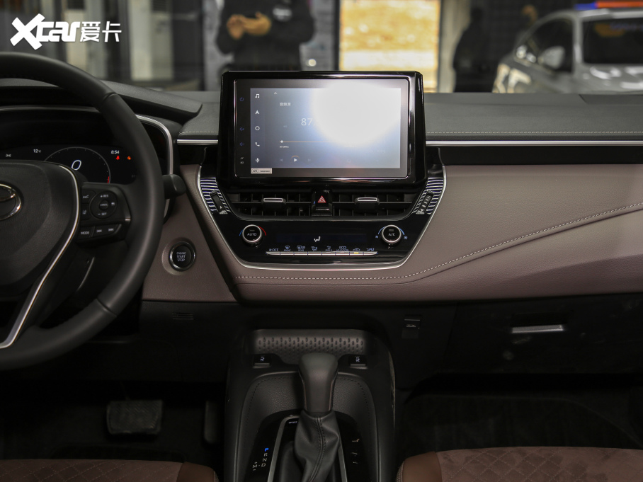 2021ު{ 2.0L CVTŞ