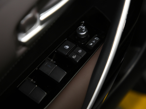 20212.0L CVTŞ п؅^