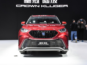 2021款2.5L HEV四驱旗舰版 整体外观