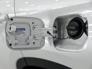 2021款2.5L HEV四驱尊贵版 油箱盖