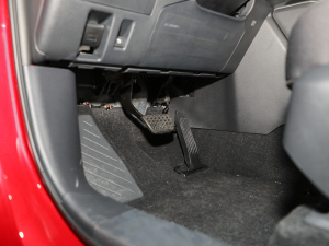 20212.5L HEV򌾫Ӣ п؅^