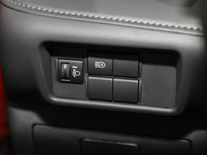 20212.5L HEV򌾫Ӣ п؅^