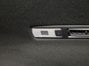 20212.5L HEV򌾫Ӣ п؅^