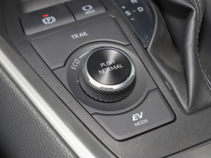 2021p 2.5L CVT򌾫ӢPlus п؅^