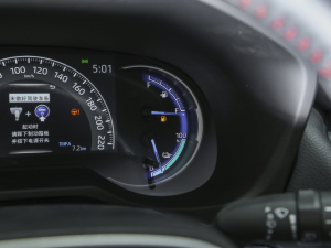 20212.5L 򌾫ӢPro п؅^