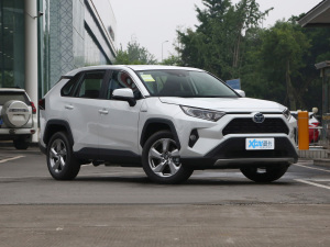 2021款双擎 2.5L CVT两驱精英版 整体外观