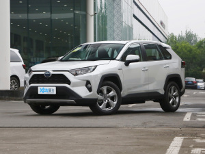 2021款双擎 2.5L CVT两驱精英版 左前45度