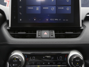 2021p 2.5L CVT(q)Ӣ {(dio)L(fng)