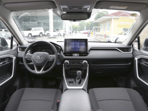 2021款双擎 2.5L CVT两驱精英版 内饰全景
