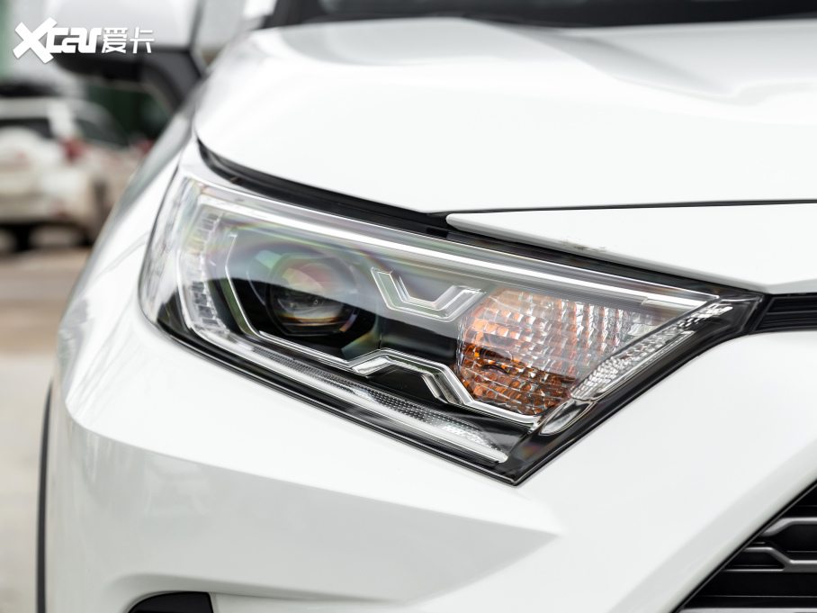 2021RAV4s 2.0L CVT(q)F