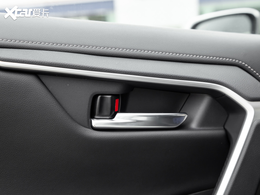 2021RAV4s 2.0L CVT(q)F