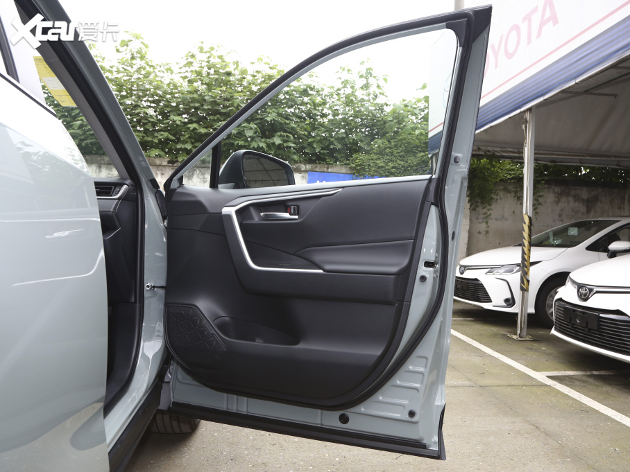 2021RAV4s 2.0L CVT(q)L(fng)а